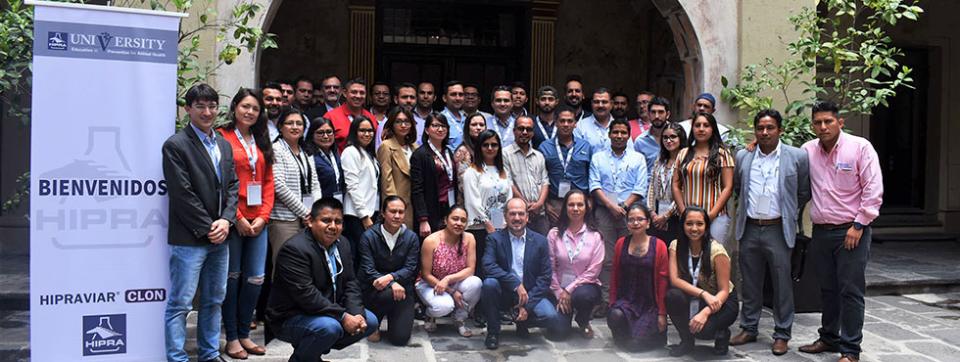 training-newcastle-disease-poultry-mexico_1