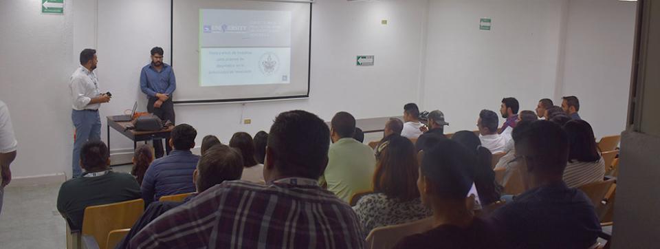 training-newcastle-disease-poultry-mexico_3