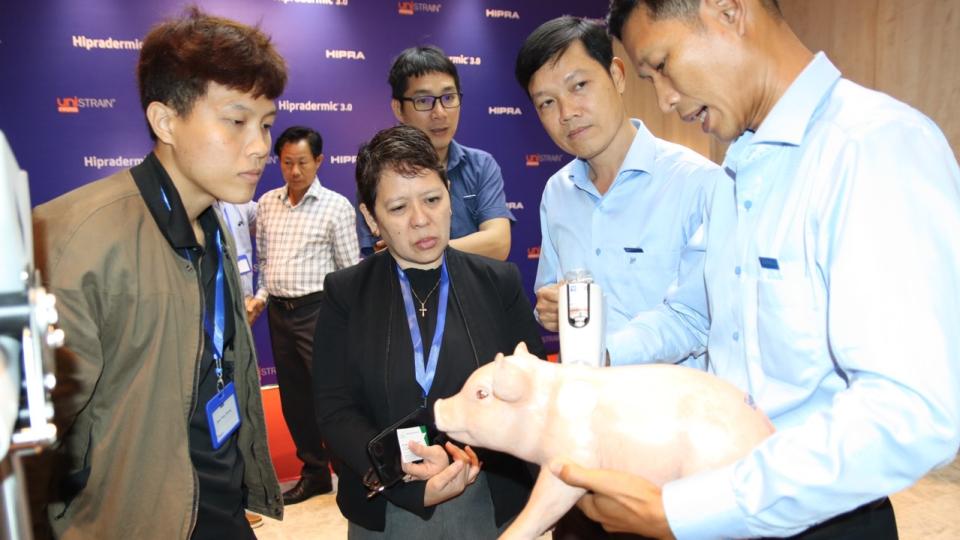 HU VIetnam Hipradermic