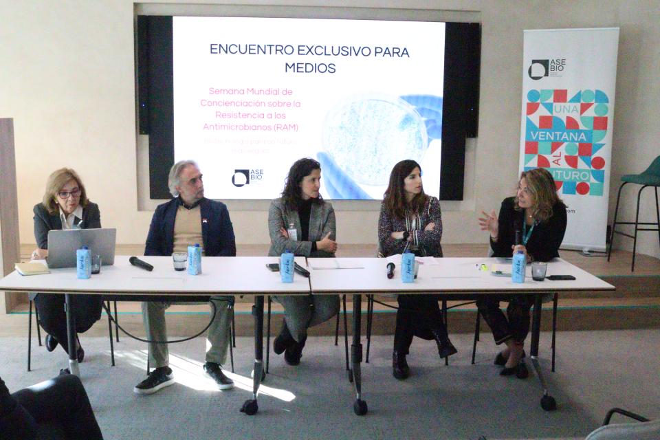 jornada_asebio_biotecnologia_resistencia_antimicrobianos
